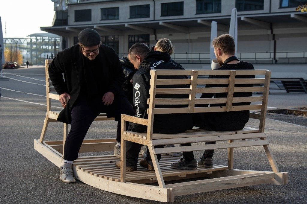 Schaukelbank Detail 8