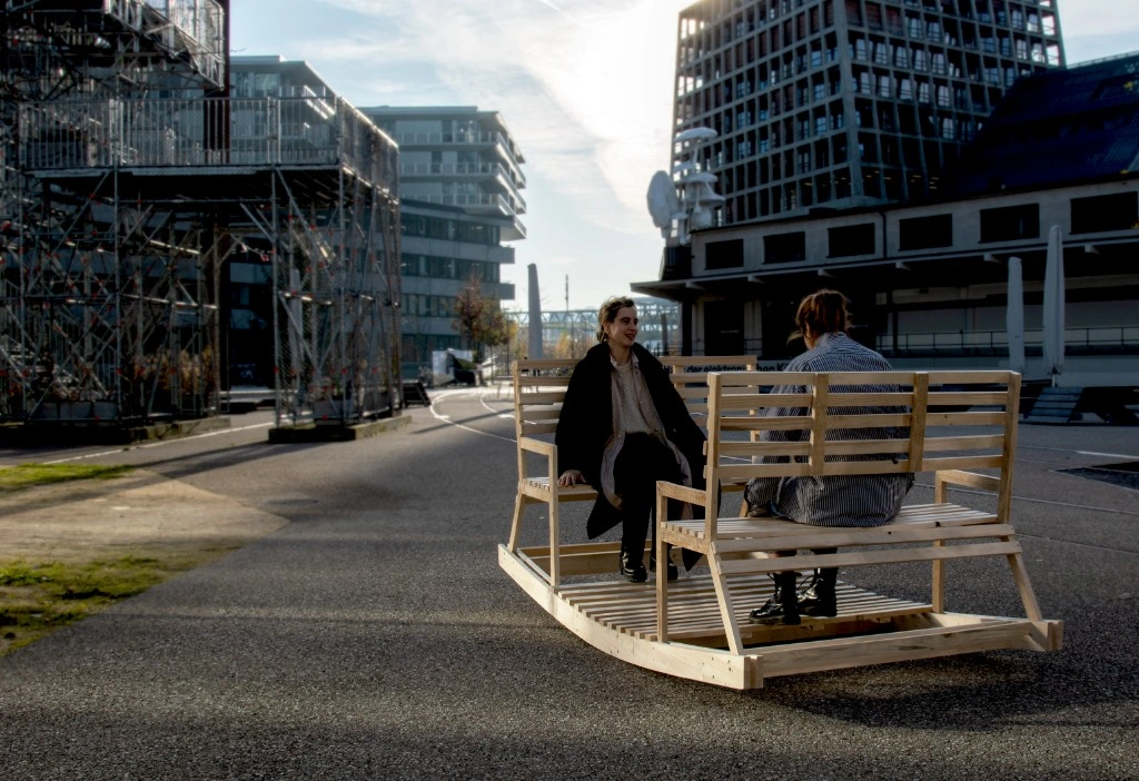 Schaukelbank Detail 9